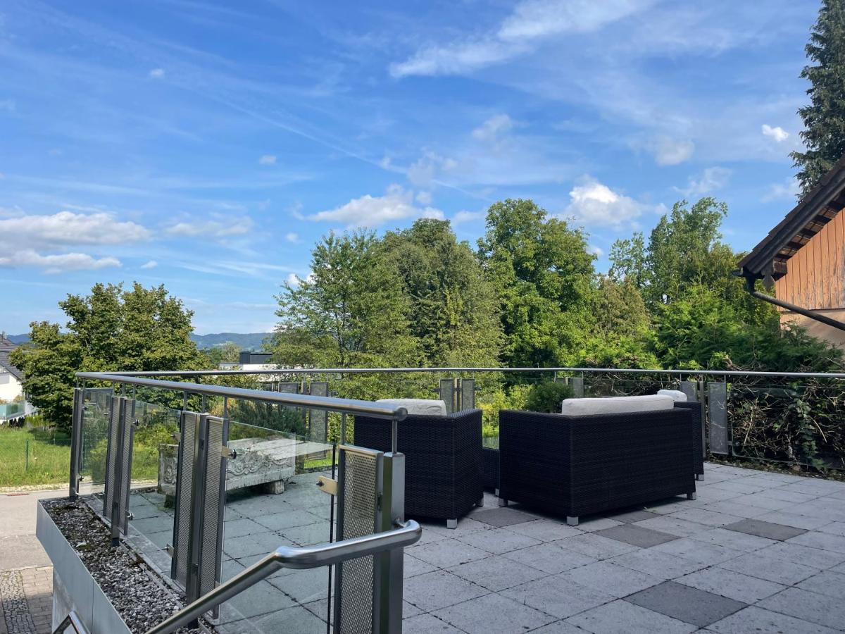 Fewo Boho 110 Qm Mit Bergblick 3 Min Bahnhof Laufen Exterior photo